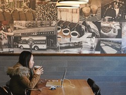 Asyik! Di Kafe Ini Hanya Perlu Bayar Waktu Saja, Bisa Ngopi dan Ngemil Sepuasnya