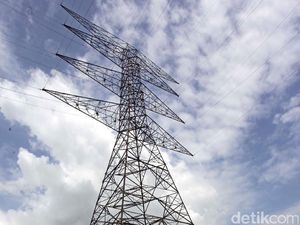 PLN Cetak Pendapatan Rp 455 T di 2022 PLN Cetak Pendapatan Rp 455 T di 2022
