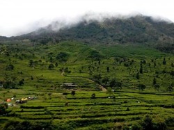 5 Gunung Jawa Tengah yang Berselimut Mistis