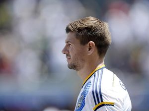 Masih Main atau Langsung Pensiun, Gerrard?