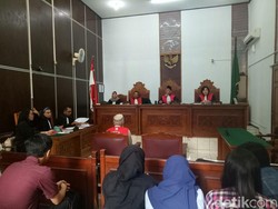 Kelaparan, Kakek Sutomo Nekat Curi Tas di Dalam Mobil di Kebayoran Baru