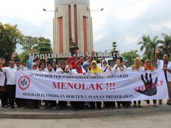 IDI Jawa Timur Juga Gelar Aksi Menolak Program Dokter Layanan Primer