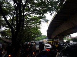 Banjir Parah, Mobil Menuju Jalan Pasteur tak Bergerak