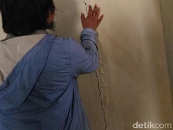 Ini Penyebab Retak Rambut pada Dinding Rumah