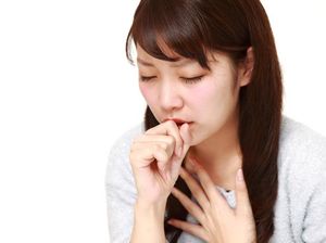 Perhatikan! Ini Bedanya Radang Tenggorokan dan Amandel