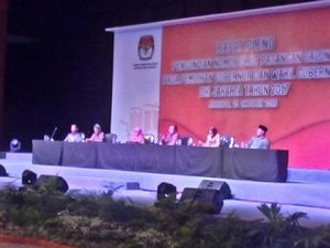 Ahok Ambil Nomor Urut Pilgub DKI Pertama, Diikuti Agus dan Anies