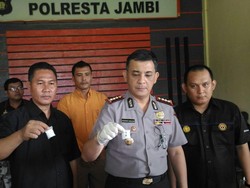 Jadi Pengedar Sabu, Pasangan Suami-istri Ini Dibekuk Polresta Jambi
