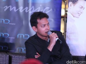 Ini Jadinya Kalau Fedi Nuril dan Reza Rahadian Beradu Akting Ini Jadinya Kalau Fedi Nuril dan Reza Rahadian Beradu Akting