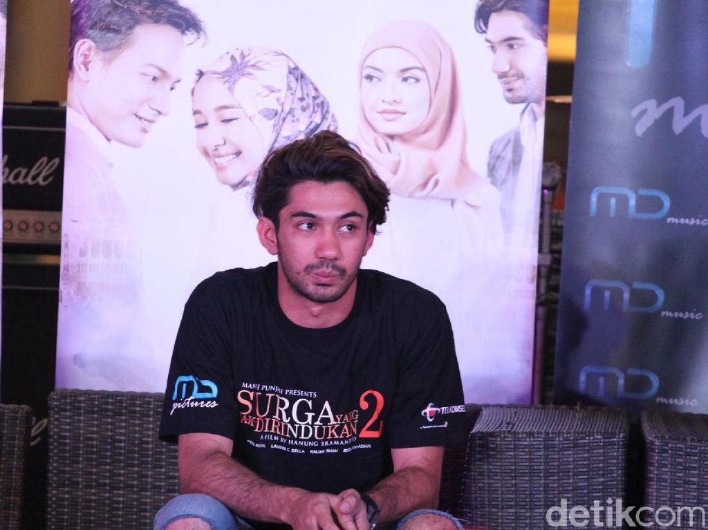 Ini Tantangan Terberat Fedi Nuril dan Reza Rahadian Syuting SYTD 2 Ini Tantangan Terberat Fedi Nuril dan Reza Rahadian Syuting SYTD 2