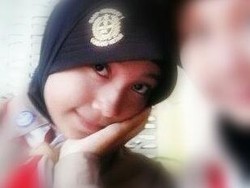 Isak Tangis Ibunda: Ayu Anisa, Pulanglah Nak!