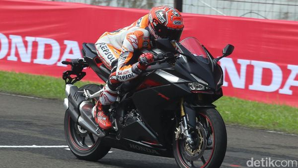Marquez Geber Honda CBR250RR di Sentul