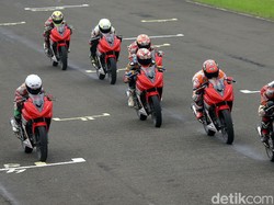 Astra Honda Pamer 12 Nama Pembalap Mudanya