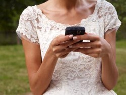 Baru 2 Jam Menikah, Istri Dicerai Suami Karena Main Snapchat