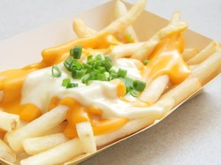 Begini Cara Praktis Membuat Saus Keju di Oven Microwave