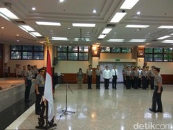 Kalemdikpol Moechgiyarto Resmi Sandang Bintang Tiga