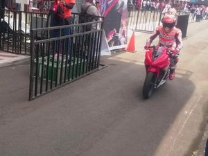 Marquez Beri Tips Membalap, Teori Maupun Praktik