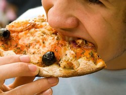 Hobi Jajan Ini, Anak Jadi Berisiko Kena Penyakit Liver Saat Dewasa