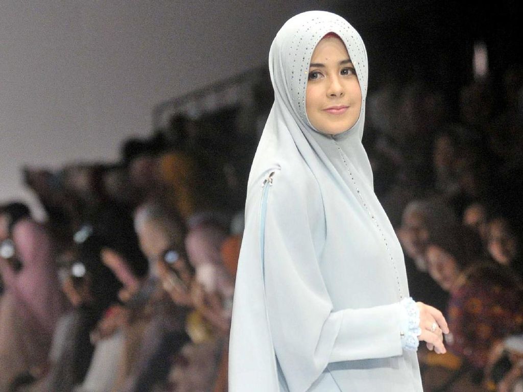 Nikah Lagi, Risty Tagor Jadi Istri Kedua? Nikah Lagi, Risty Tagor Jadi Istri Kedua?