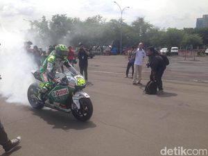 Saat Cal Crutchlow Mengaspal di Kemayoran