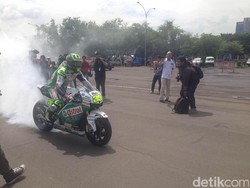 Saat Cal Crutchlow Mengaspal di Kemayoran