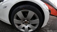 Menguji Ban Tanpa Angin Hankook
