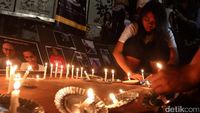 Aksi Lilin Terkait Kasus JIS