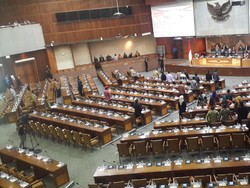 Paripurna Pengesahan UU APBN 2017, 186 Anggota DPR Tak Hadir