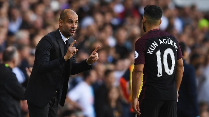 Makan Malam dengan Aguero, Guardiola Tak Bicarakan Kontrak
