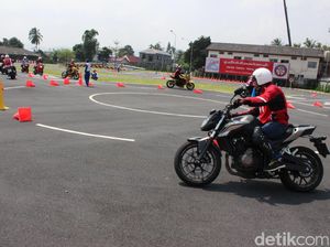 Belajar Motor Mending Pakai Motor Gigi daripada Matik, Kenapa?