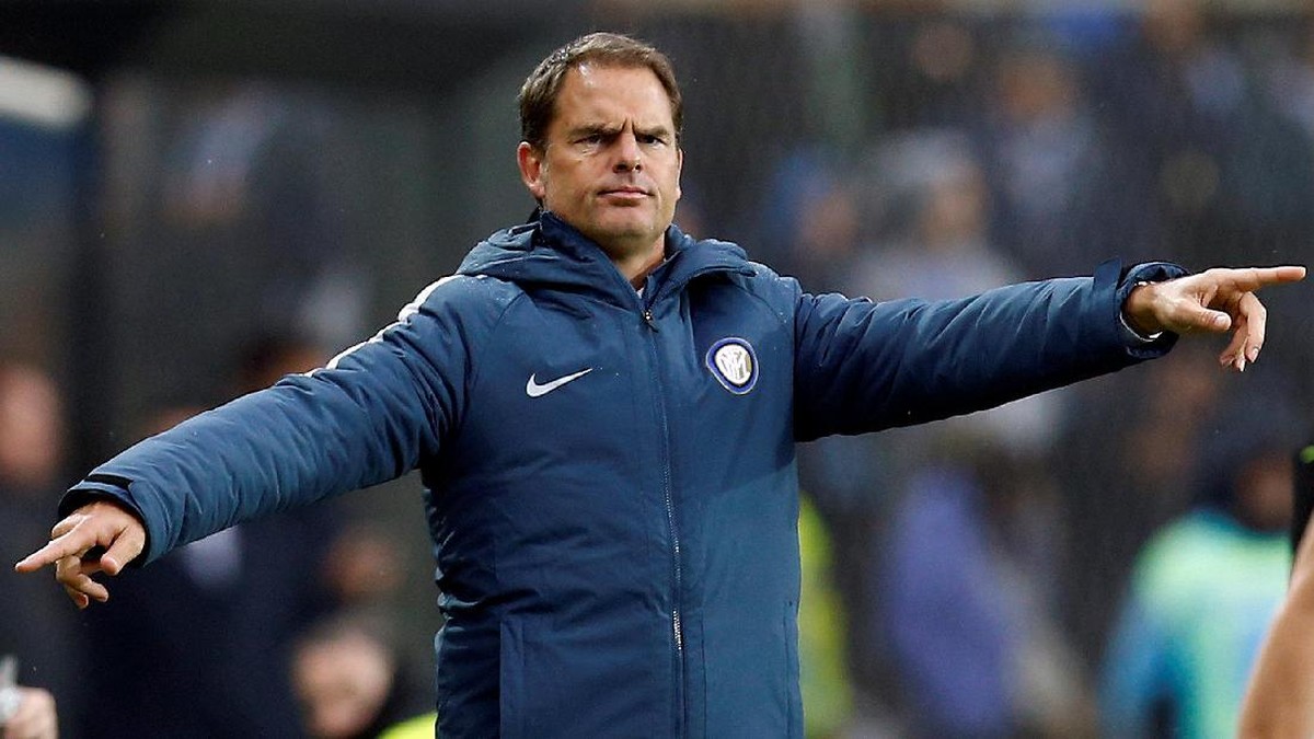 Frank de Boer baru saja ditunjuk jadi manajer Crystal Palace (Foto: REUTERS/Alessandro Garofalo)