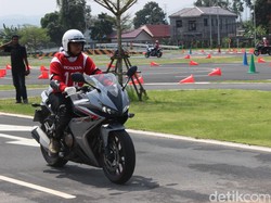 Brumm, Touring Moge Sejauh 650 Km Menuju Malaysia Dimulai