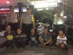 Polisi Tangkap 5 Orang Pencuri Motor yang Beroperasi di Jakbar