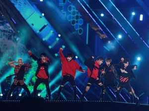 Duh, Fans Ambil Foto Jungkook BTS dan Yugyeom GOT7 Saat di Toilet!