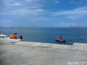 Kapal Pesiar Diterima di Makassar Setelah Berkali-kali Ditolak Bersandar