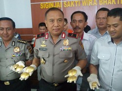 Polisi Bekuk 4 Pelaku Penampung Emas Hasil Penambangan Liar di Jambi