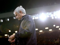 Terkait Shaw dan Smalling, Mourinho Dikritik Asosiasi Pemain