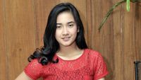 Pesona Nadya Arina