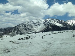 Melihat Hamparan Salju di Tateyama, Jepang