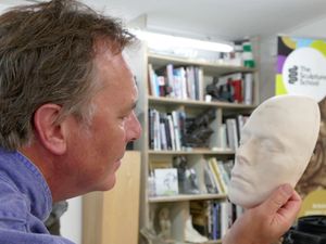 Patung David Bowie Ziggy Stardust Segera Diresmikan