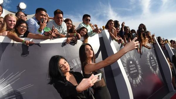 Fitur Smartphone yang Dulu Mewah Kini Lumrah