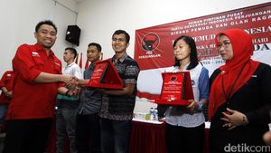 Atlet Berprestasi Raih Penghargaaan dari PDI-P