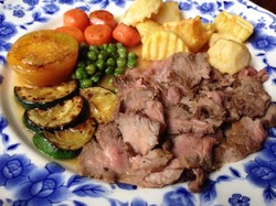 Lagi Ada di Kemang? Cicipi Bebek Kremes, Dutch Steak, dan Pasta Autentik di Tempat-tempat Ini