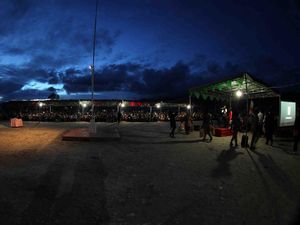 Dalam 3 Tahun, PLN Bertekad Terangi 1.808 Desa di Maluku dan Papua