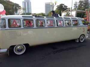 Anies-Sandi Bakal Naik VW Combi Saat Parade Kampanye Damai