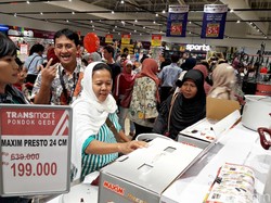 Promo Grand Opening Transmart Carrefour Diserbu Pelanggan