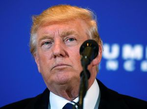 Trump Serukan Pemilih Awal yang Dukung Hillary Ubah Pilihannya Trump Serukan Pemilih Awal yang Dukung Hillary Ubah Pilihannya