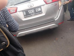 Pulang Pawai Kampanye Damai, Ahok Naik Innova Perak Sewaan