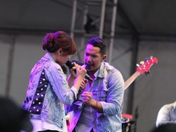 Rayakan 15 Tahun, Maliq & DEssential Rilis Senandung Senandika