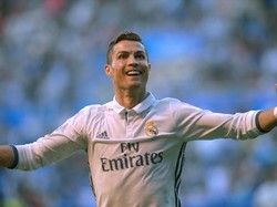 Gaji Naik, Kekayaan Ronaldo pun Makin Bikin Geleng-Geleng Kepala