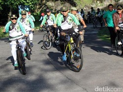 Bersepeda Ditemani Satwa Hanya di Kegiatan Safari Wild Cycling